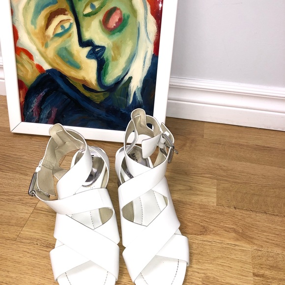 Michael Kors sandals 8 1/2 - Picture 5 of 8